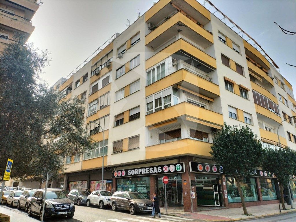 Piso en venta en Calle Francisco Lujan, Santa Marina