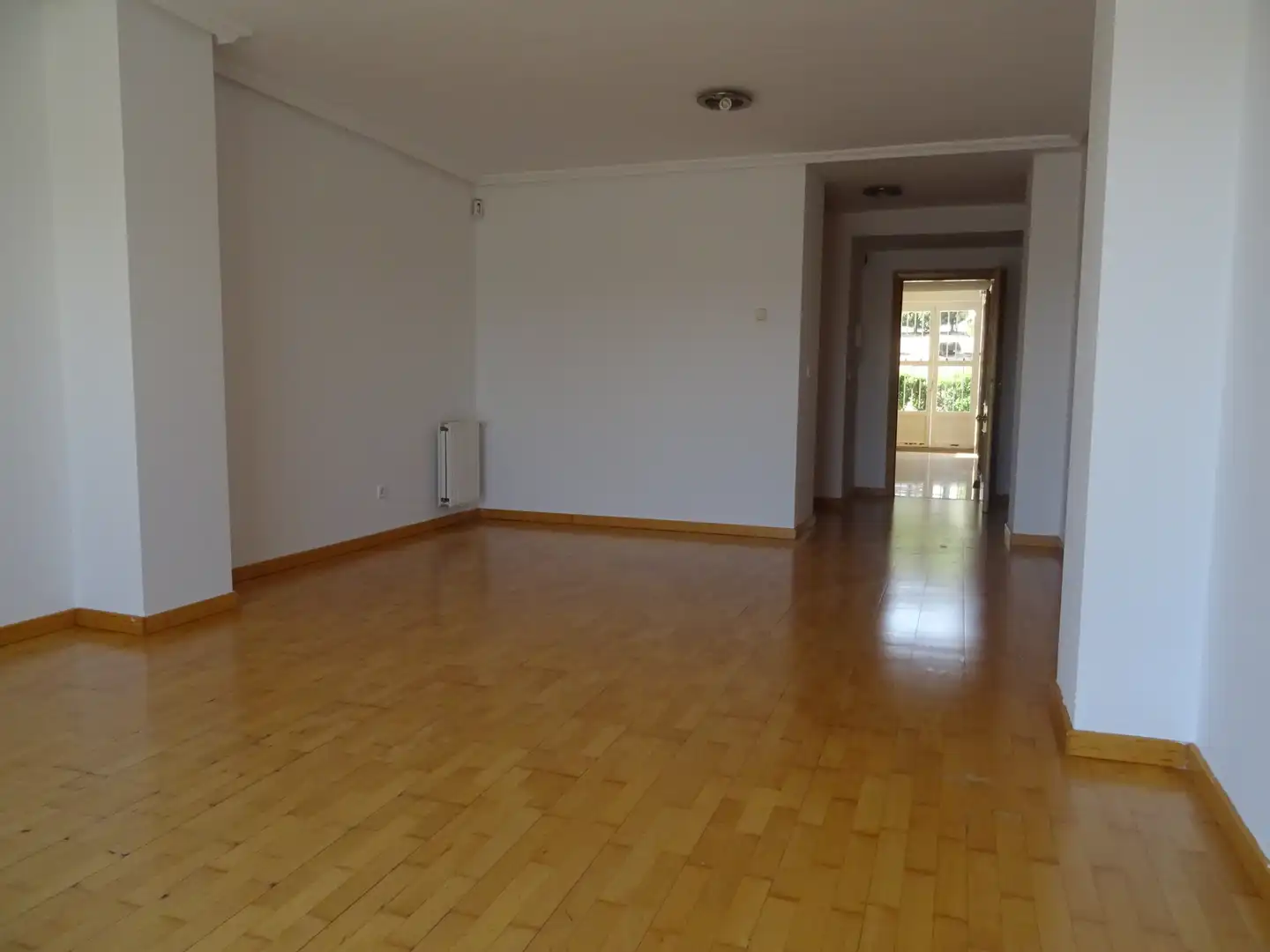 Sala de estar de Piso en venta en Illescas con Aire acondicionado, Calefacción y Jardín privado