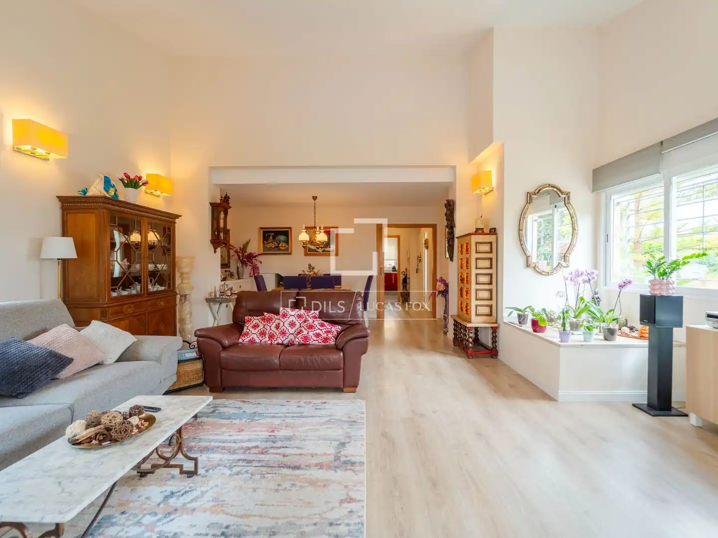Sala d'estar de Casa o xalet en venda en Bétera amb Aire condicionat, Calefacció i Jardí privat