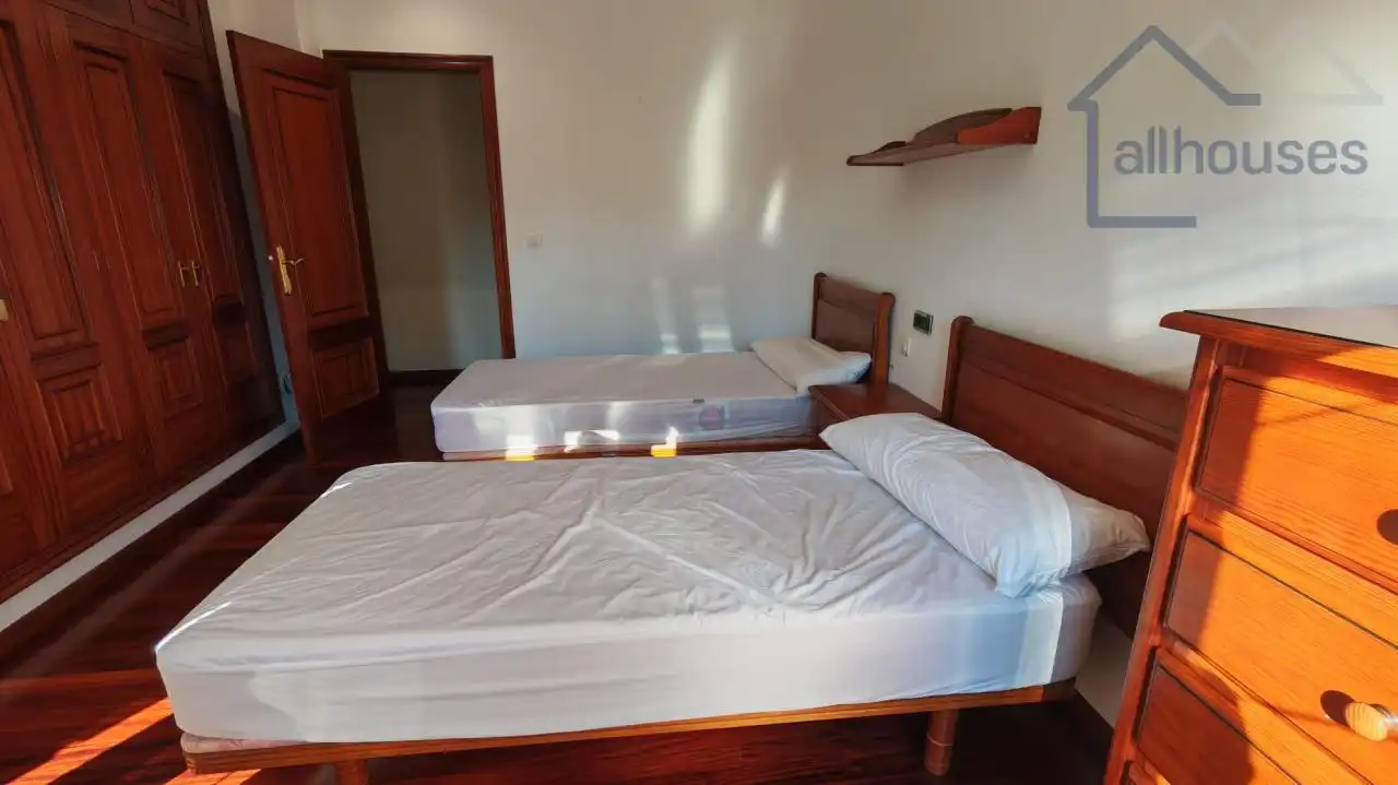 Bedroom of Houses for rent in Vigo   with Heating, Private garden and Terrace