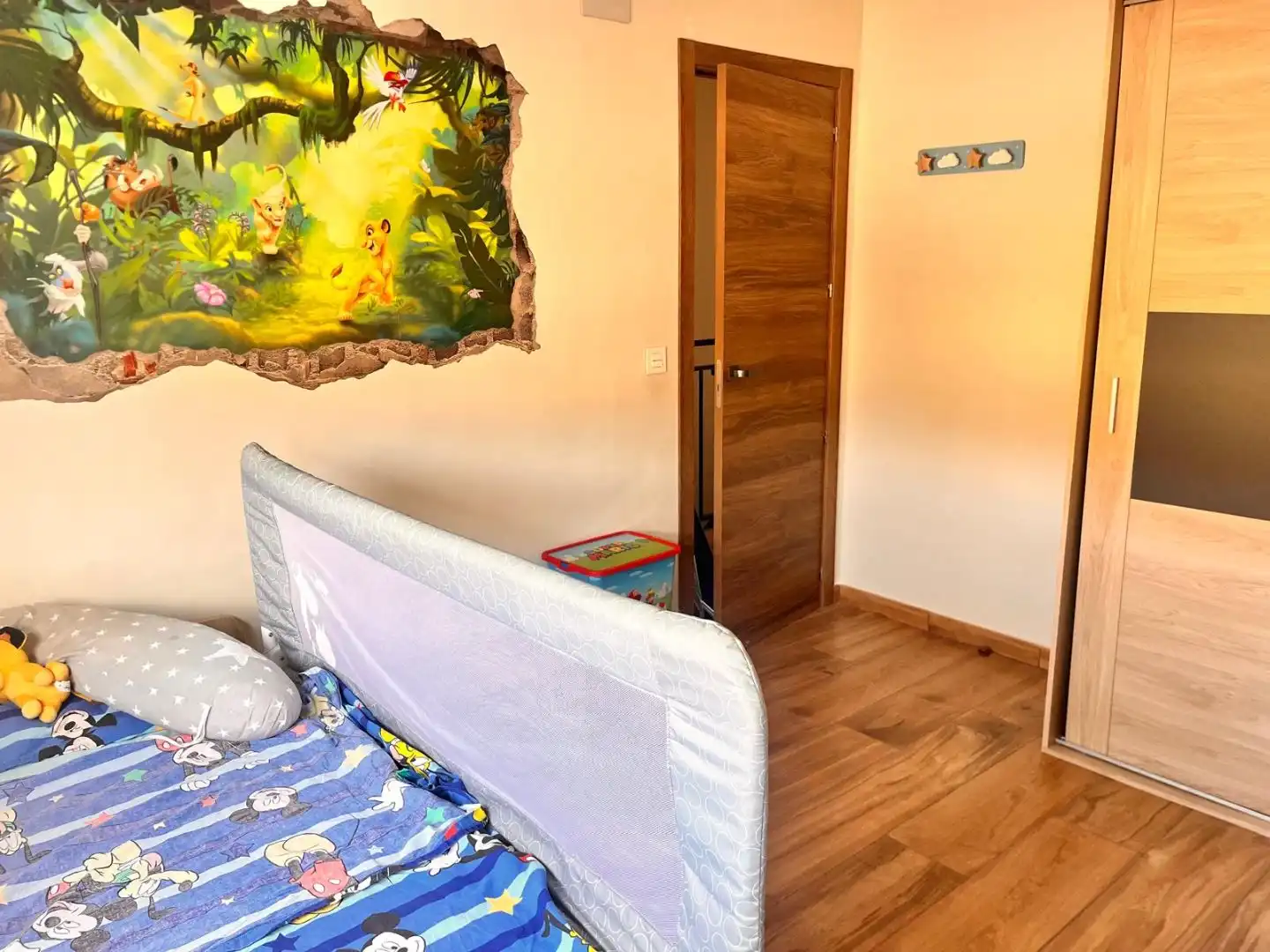 Dormitori de Casa o xalet en venda en Finestrat amb Aire condicionat, Terrassa i Balcó