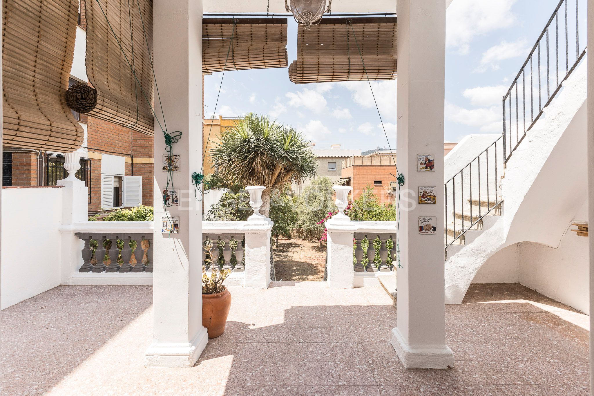 Exterior view of House or chalet for sale in  Barcelona Capital  with Heating, Private garden and Terrace
