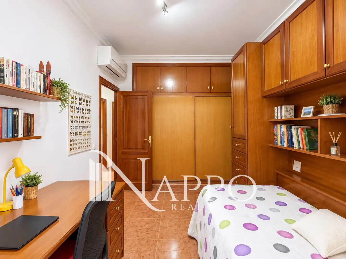 Dormitori de Edifici en venda en Población de Arroyo