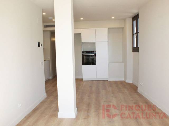 Piso en Venta en Bellmirall en Centre - Barri Vell