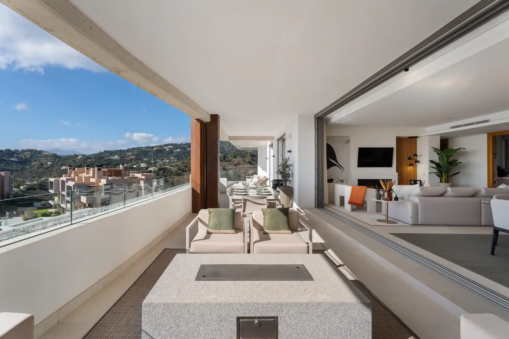 Terrace of Apartments for sale in Benahavís  with Air Conditioner, Terrace and Storage room