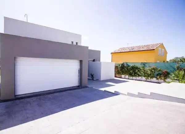 Vista exterior de Casa o chalet de alquiler con opción a compra en Mejorada del Campo