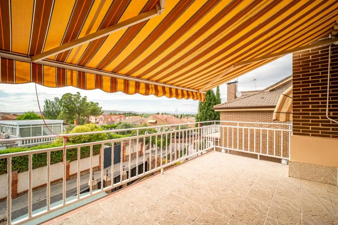 Terraza de Casa adosada en venta en Arganda del Rey con Aire acondicionado y Calefacción