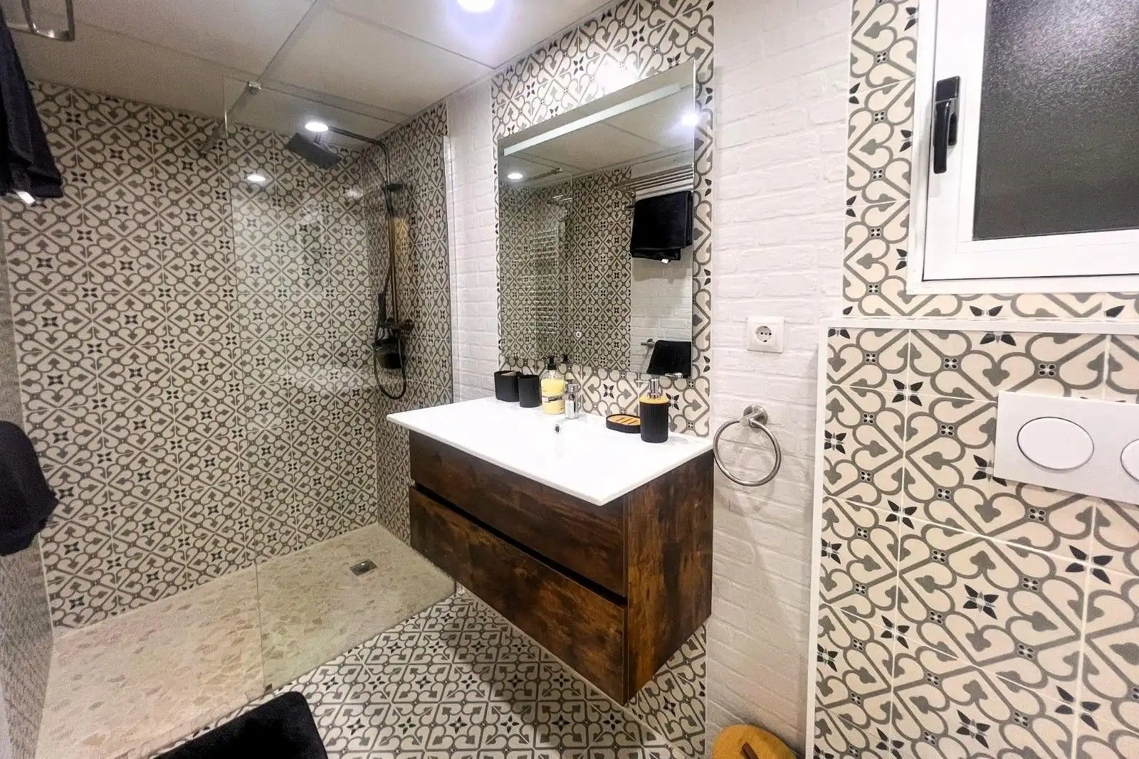 Apartamento con terraza en venta en Calle C. Canónigo Torres 15, imagen 18