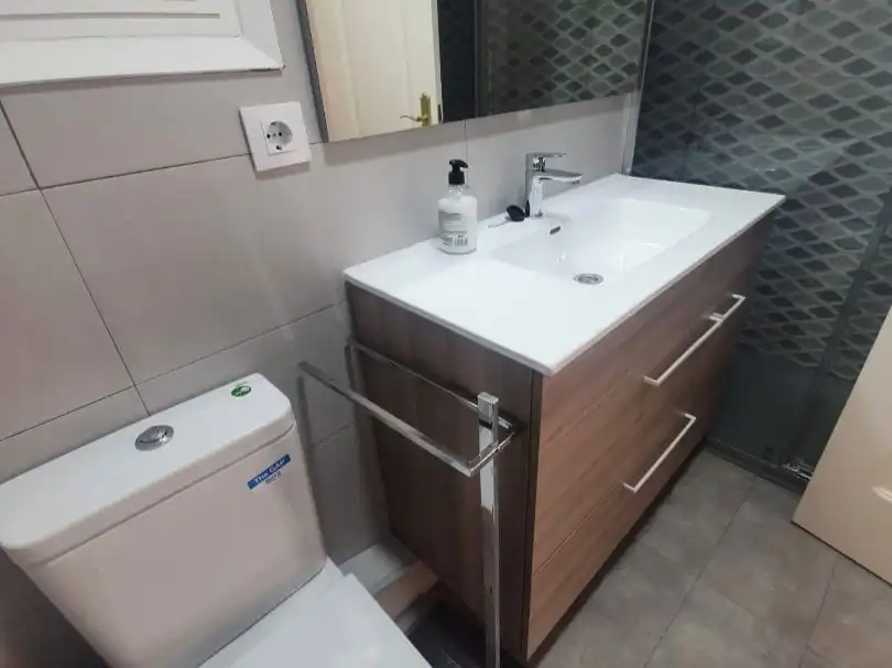 Bathroom of Flat for sale in  Madrid Capital  with Terrace