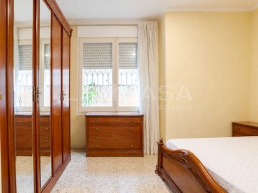 Baixos en venda a Carrer de Caballero