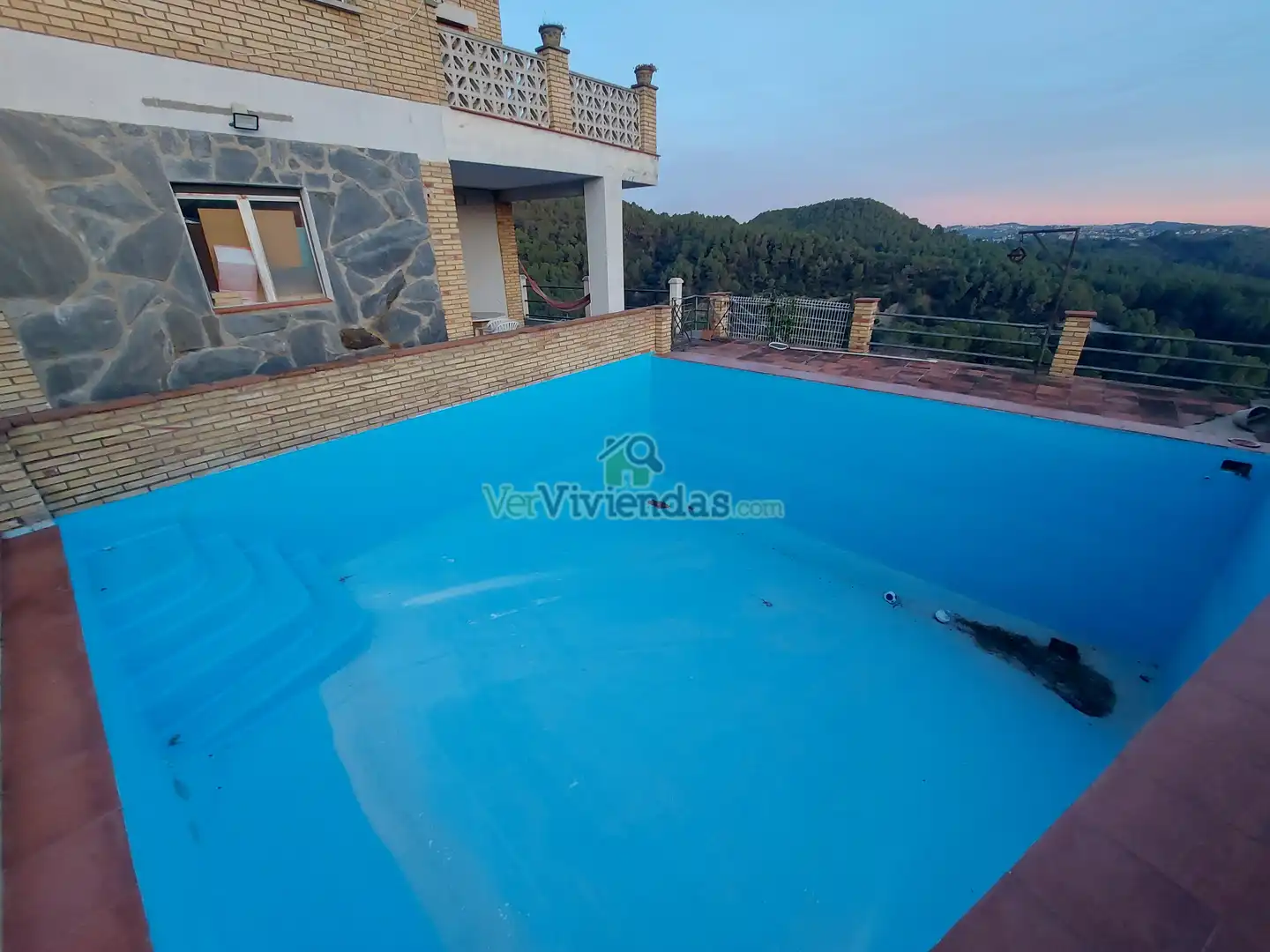Piscina de Casa o chalet en venta en Olesa de Montserrat con Calefacción, Jardín privado y Terraza