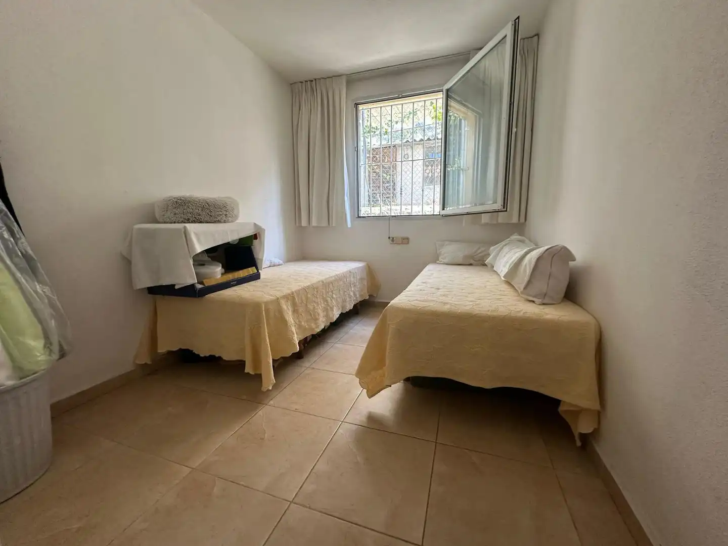 Habitación de Casa o chalet en venta en La Nucia con Terraza, Piscina y Amueblado