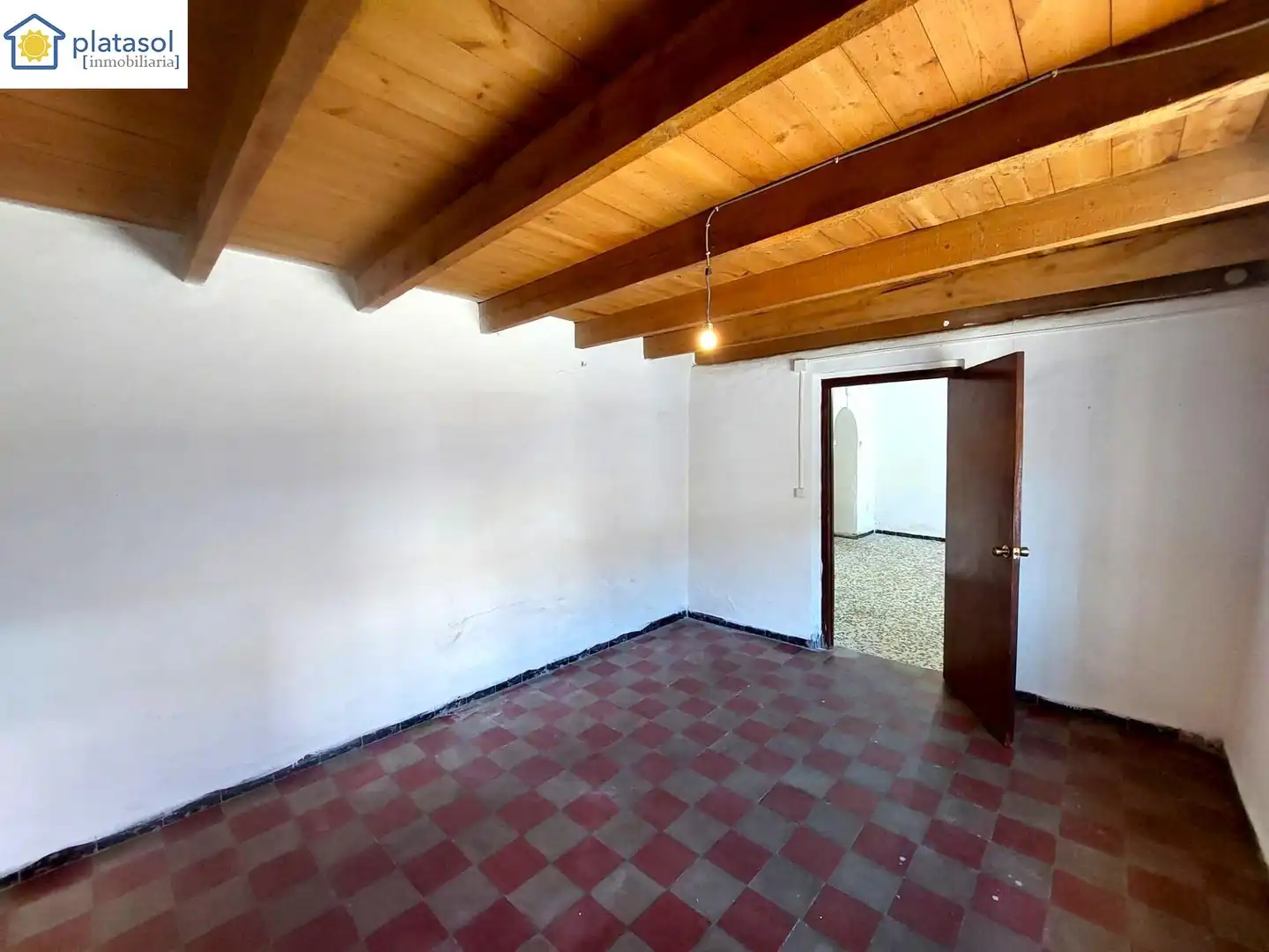 Haus oder Chalet zum Verkauf in El Garrobo mit Privatgarten
