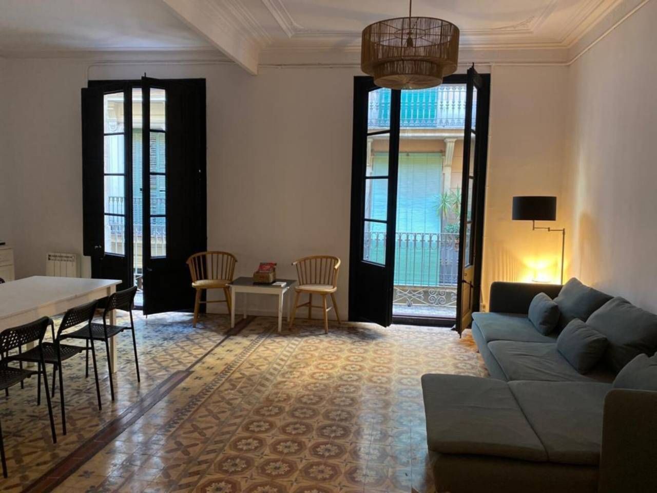 Living room of Flat to rent in  Barcelona Capital  with Air Conditioner, Heating and Furnished