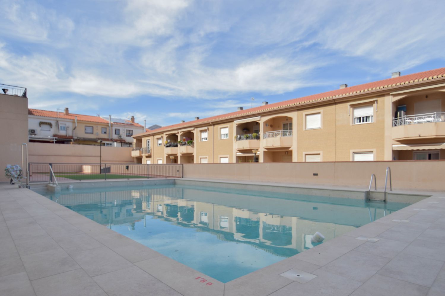 Swimming pool of Flat for sale in Las Gabias  with Air Conditioner, Heating and Terrace