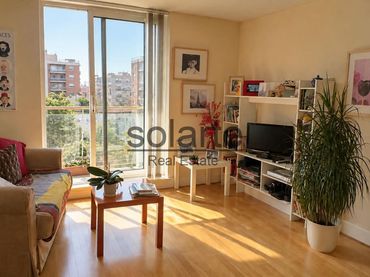 Piso con balcón en venta en calle Enginyer Moncunill