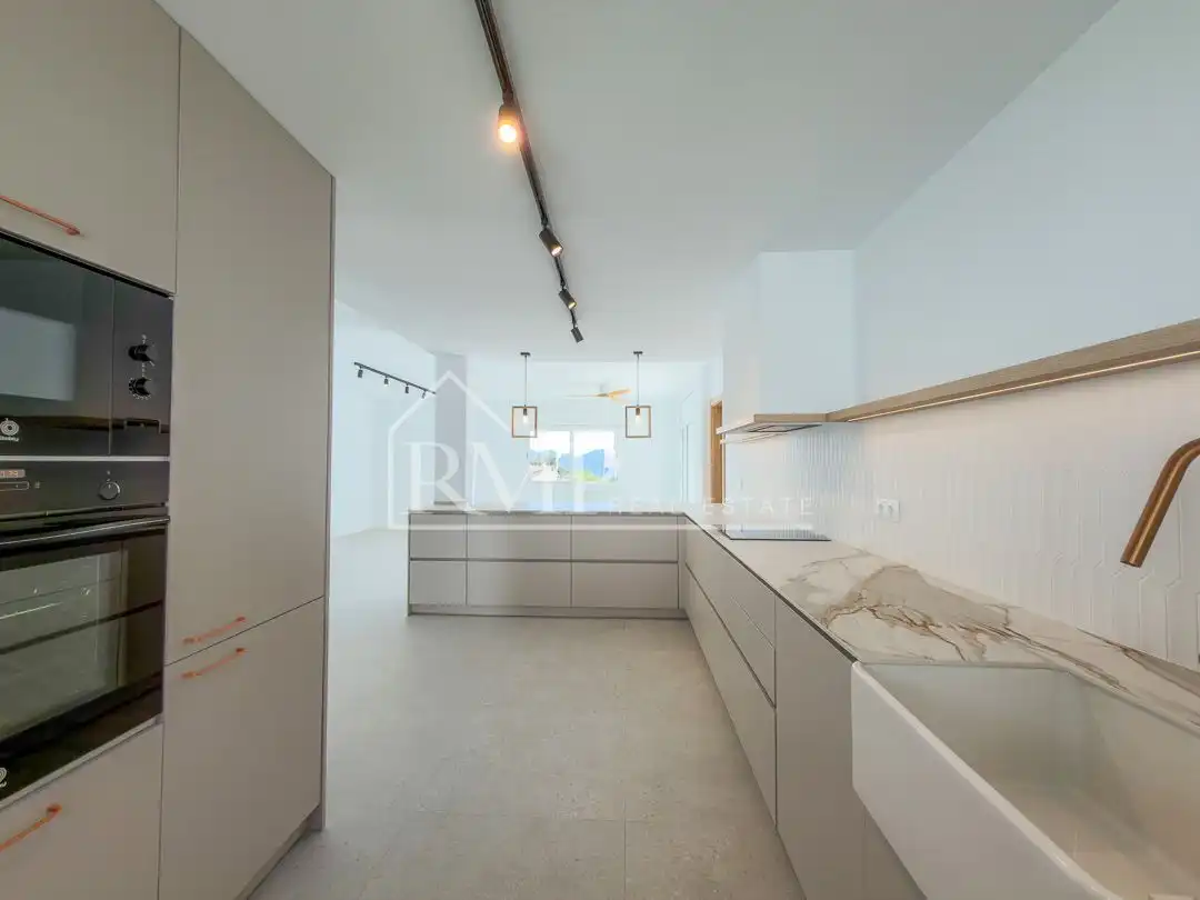 House with pool for sale in Vistamar s/n, imagen 6