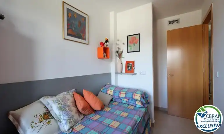Habitación de Piso en venta en Llançà con Calefacción, Jardín privado y Terraza
