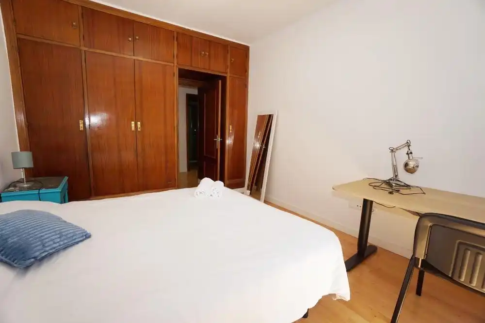 Habitación de Piso de alquiler en Madrid con Calefacción y Amueblado