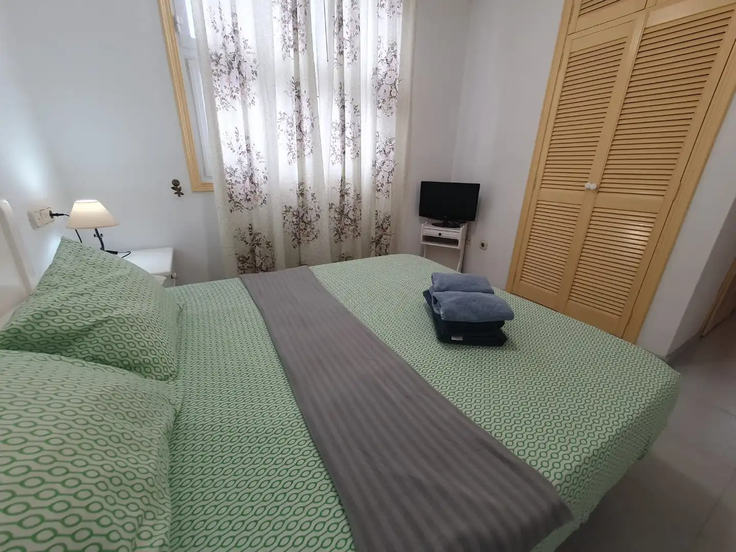 Bedroom of Apartments for rent in Granadilla de Abona  with Furnished, Oven and Microwave