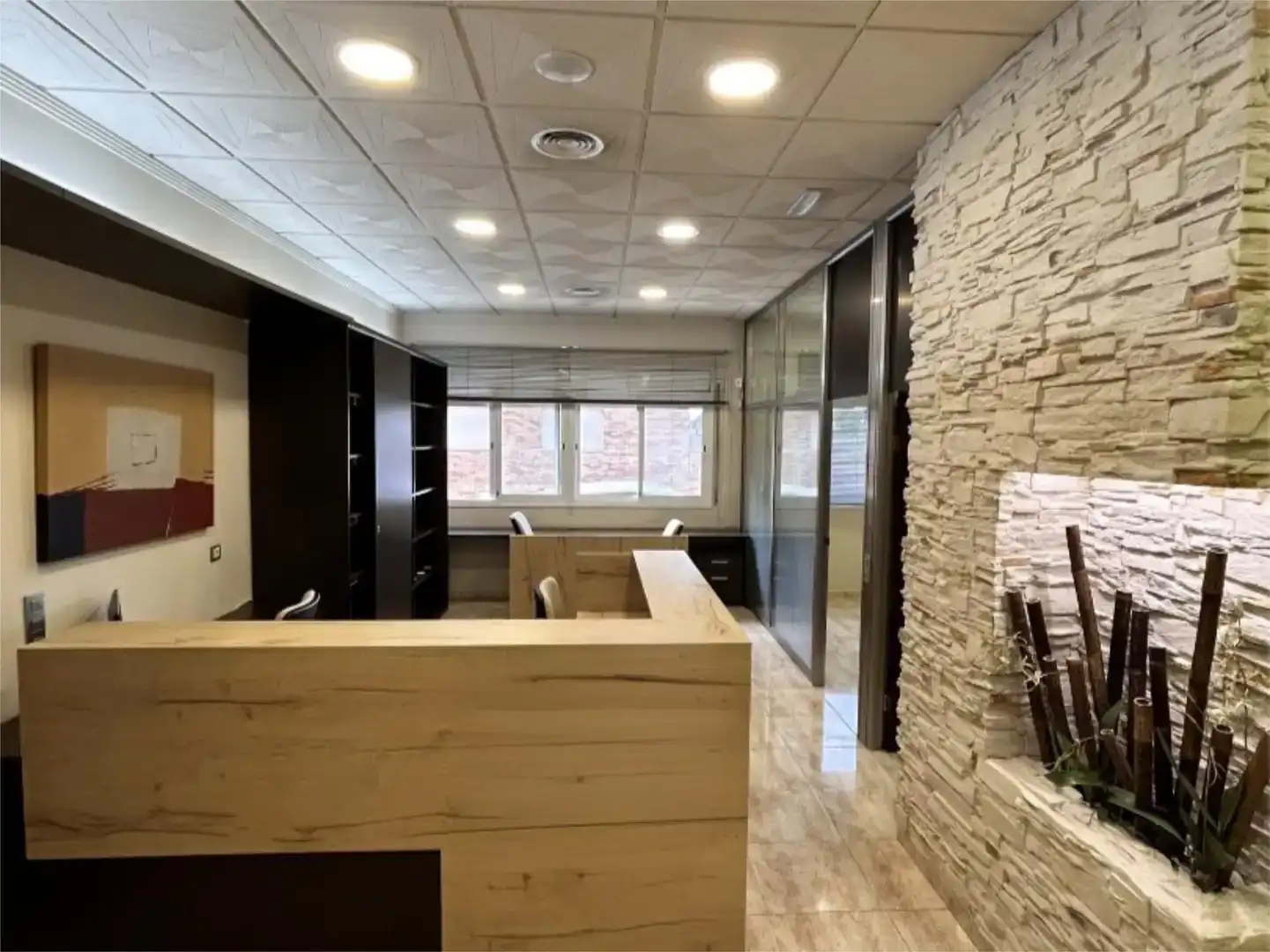 Oficina de lloguer en L'Aldea