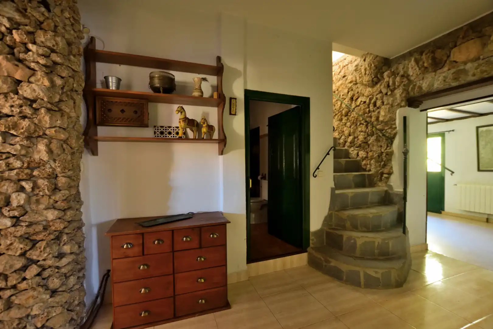 Casa rústica amb terrassa en venda a Calle Marbella 35, imagen 28