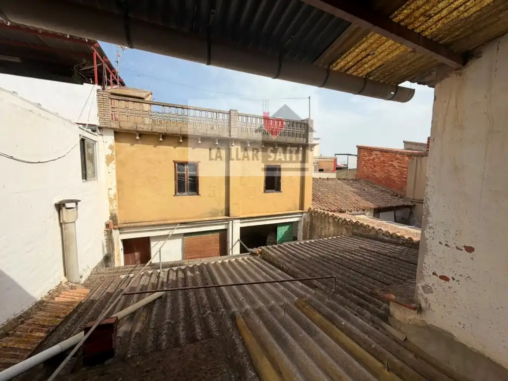 Vista exterior de Casa o xalet en venda en Llocnou d'En Fenollet