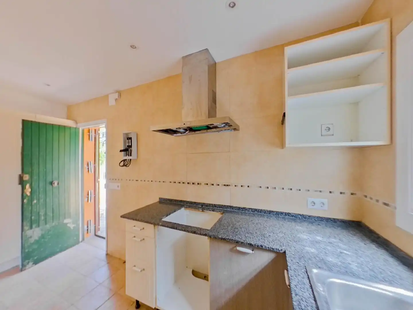 Detached house with garden for sale in Santa María de Llorell, imagen 25