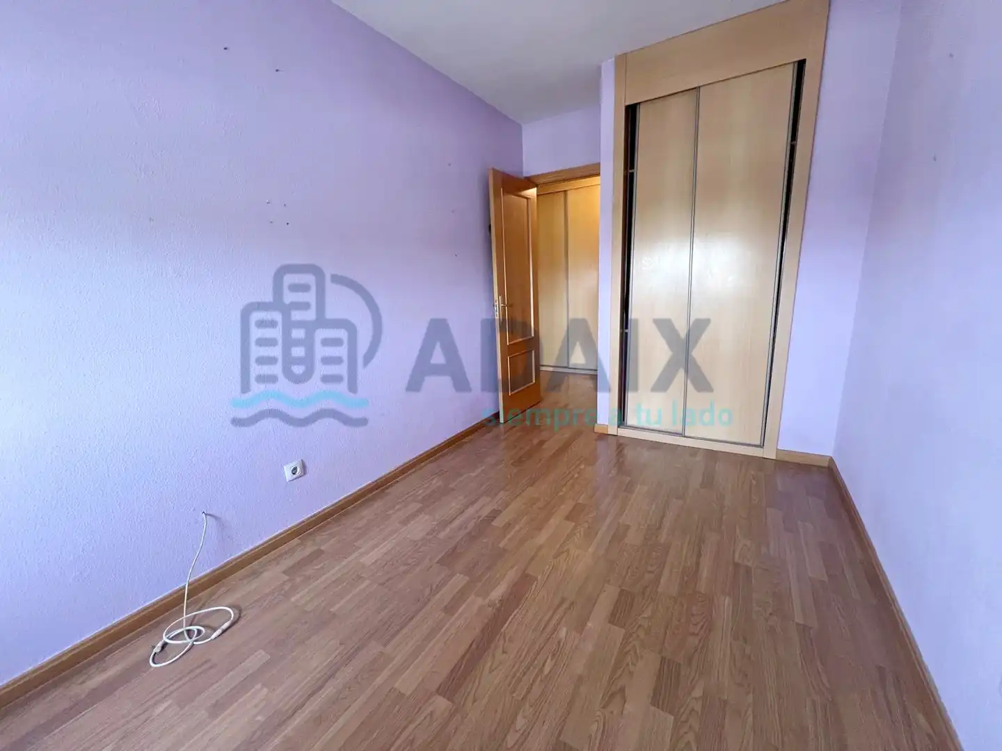 Habitación de Planta baja en venta en Arroyomolinos (Madrid) con Aire acondicionado, Trastero y Piscina comunitaria