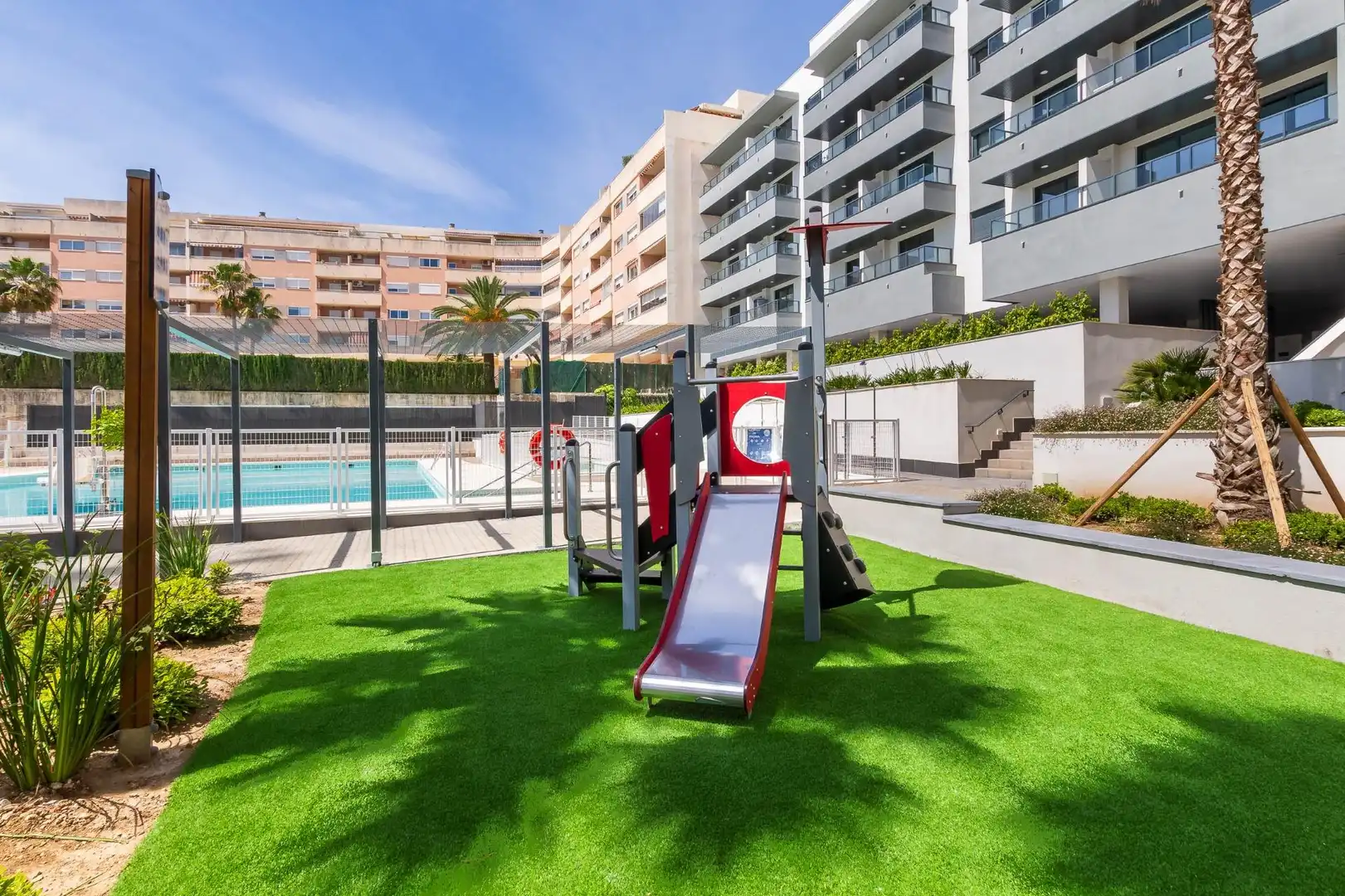 Piscina de Apartament en venda en Mijas amb Aire condicionat, Terrassa i Traster