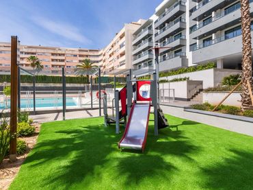 Apartamento con piscina en venta en Las Lagunas