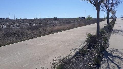 Foto 2 de Terreny industrial en venda a Calle del Ozono, Parque Venecia,  Zaragoza Capital