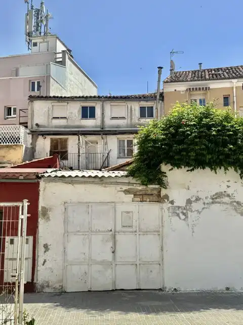 Vista exterior de Casa o xalet en venda en Madrid amb Terrassa