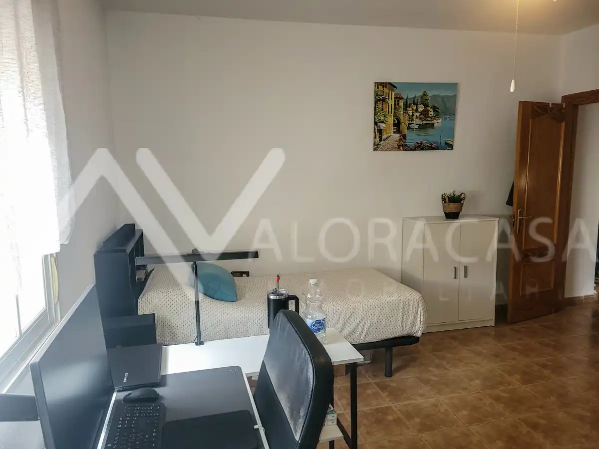 Habitación de Casa o chalet en venta en Málaga con Amueblado
