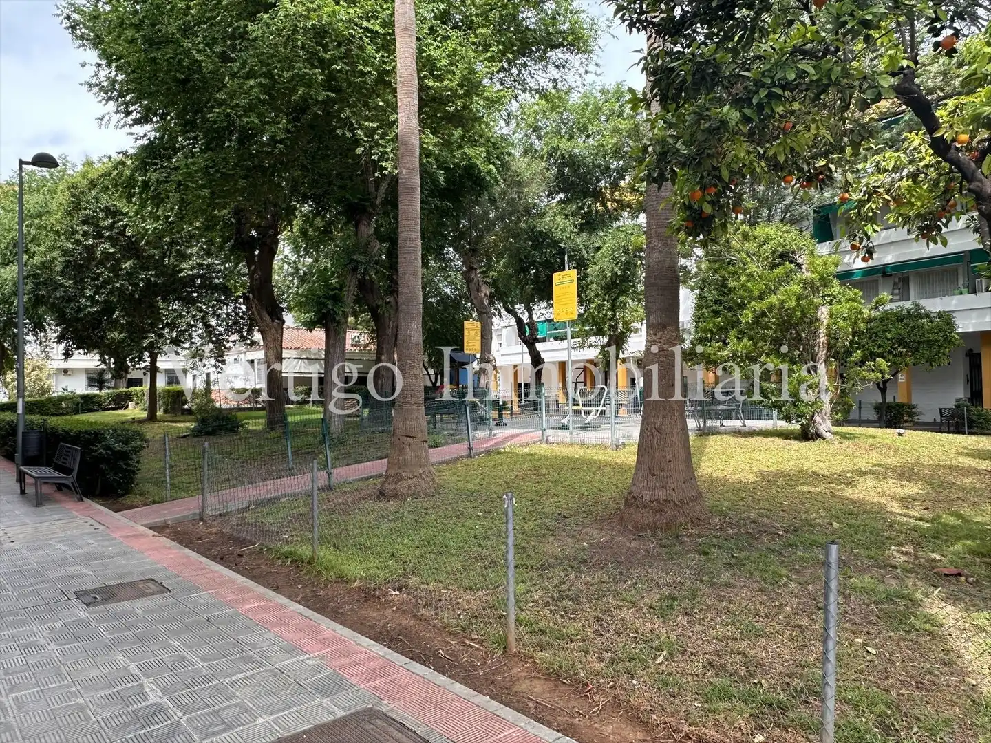 Flat for sale in Urbanizacion Parque Giralda, 1, La Hacienda - Nueva Andalucía
