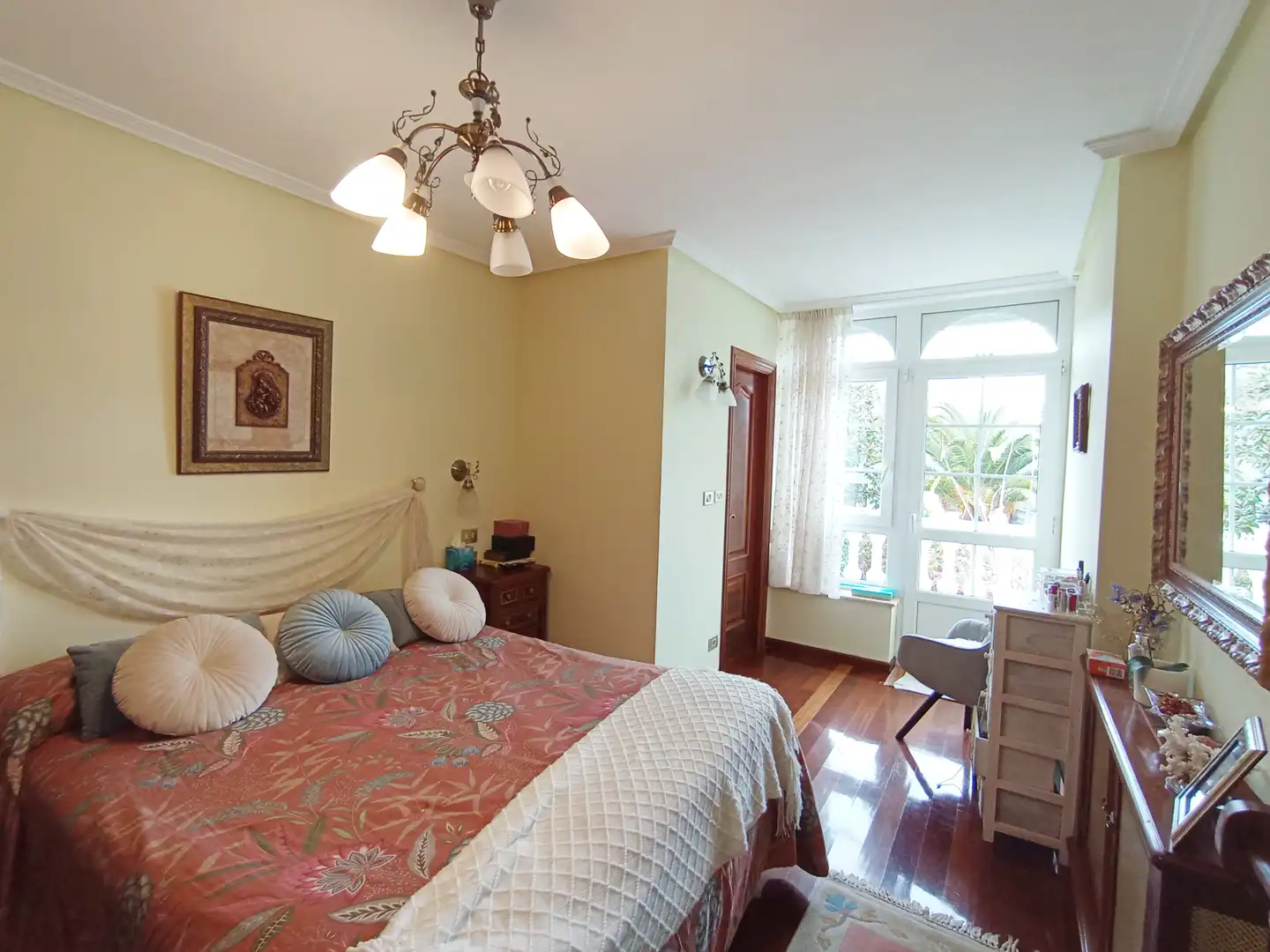 Bedroom of Houses for sale in Coirós  with Heating, Private garden and Parquet flooring