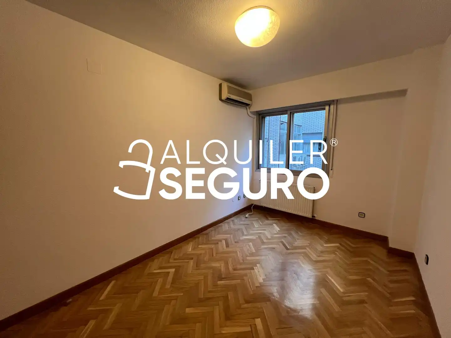 Habitación de Piso de alquiler en Fuencarral - El Pardo