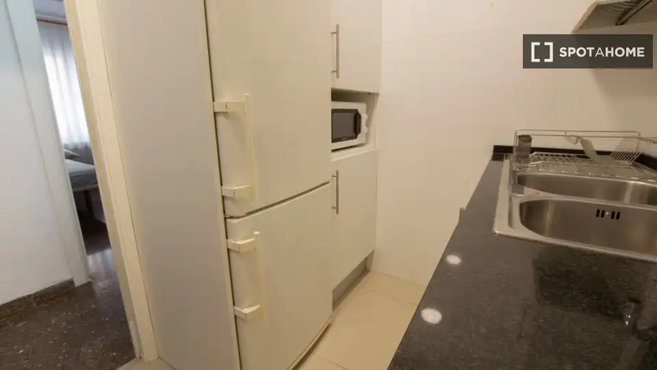Piso con terraza en alquiler en Centre - Estació, imagen 10