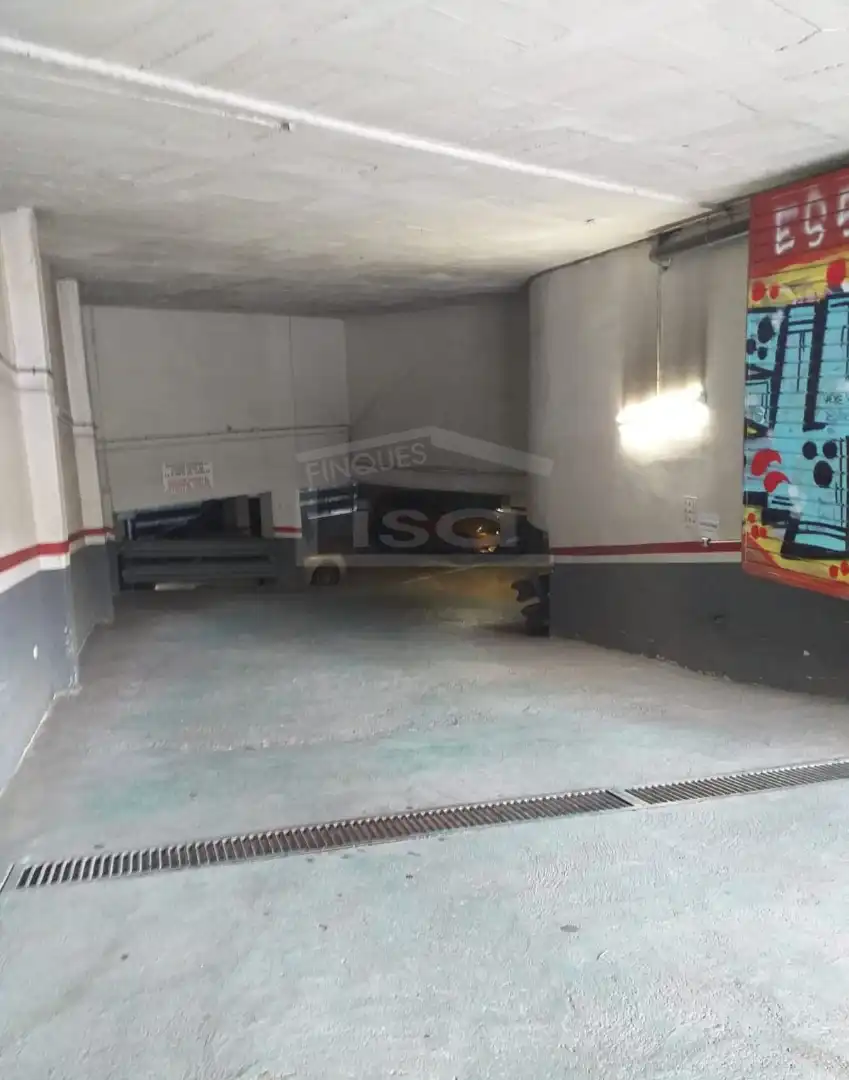 Parkplatz von Garage zur Miete in Barcelona