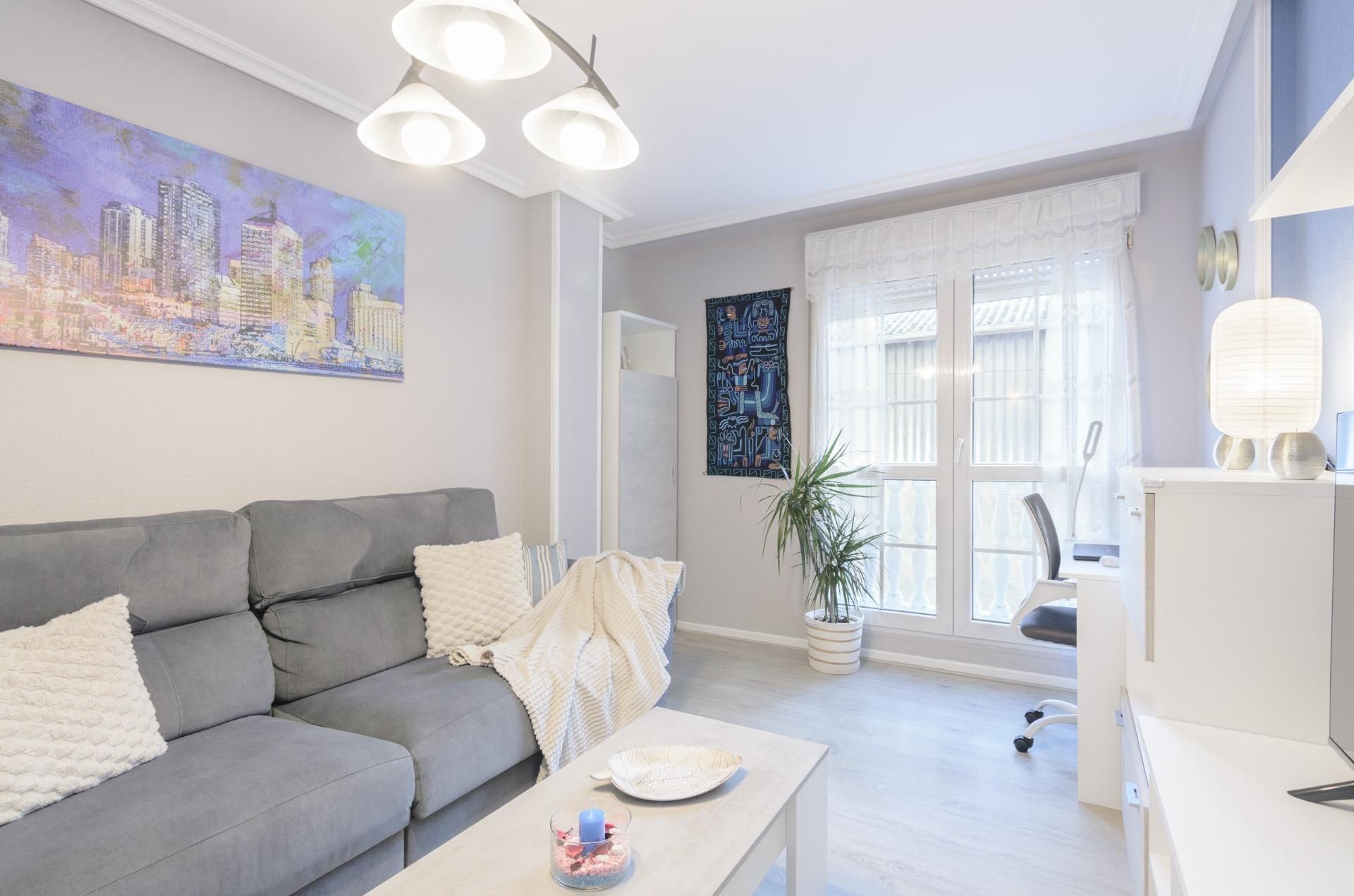 Living room of Flat for sale in Langreo  with Heating, Terrace and Storage room