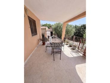 Casa con jardín en venta en Calle Cuesta 3