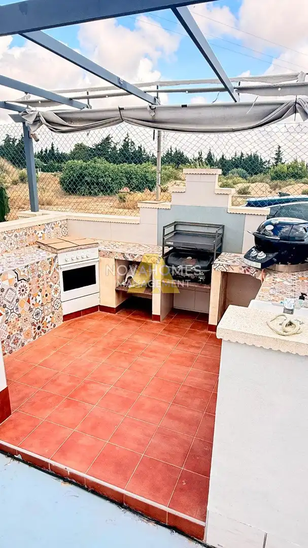 Vista exterior de Casa o xalet en venda en Cartagena amb Aire condicionat, Terrassa i Traster