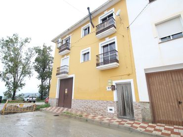 Mixt residencial en venda a RITA ORTEGA FERIA