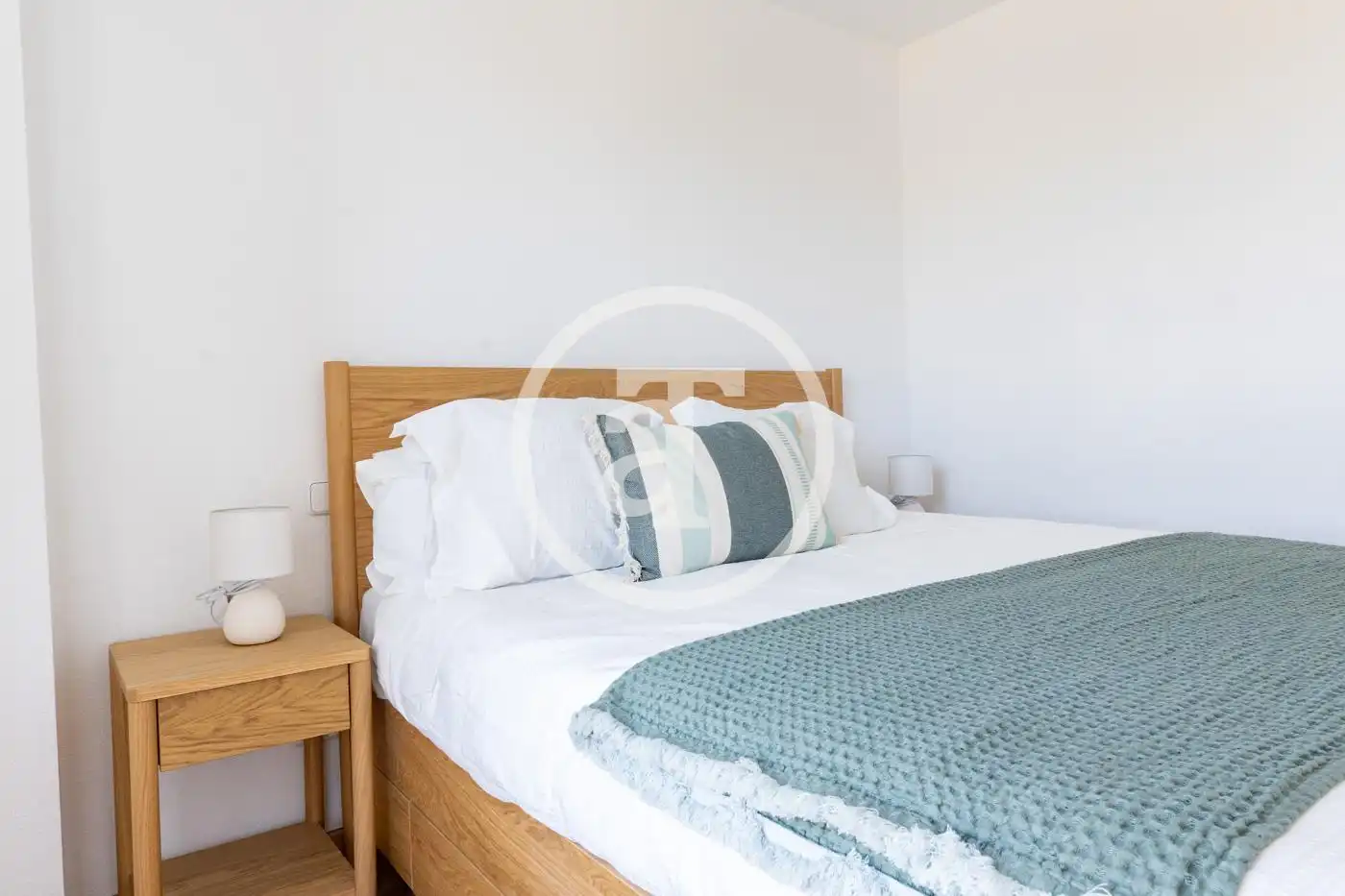 Habitación de Piso de alquiler en Madrid con Aire acondicionado, Calefacción y Amueblado