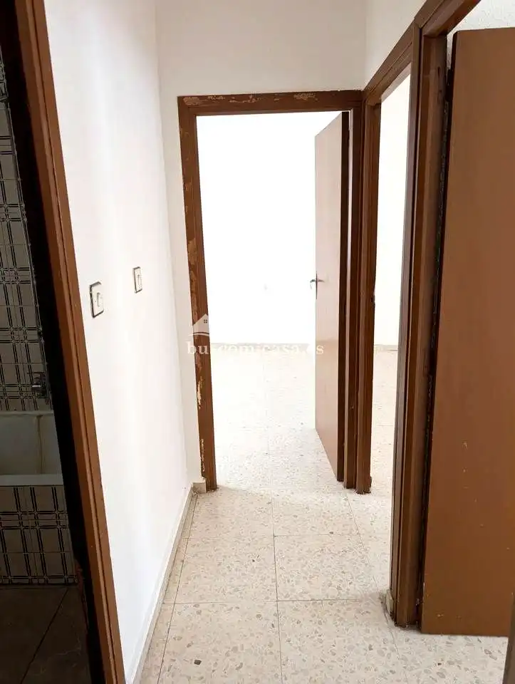 Piso en venta en Jaén con Balcón