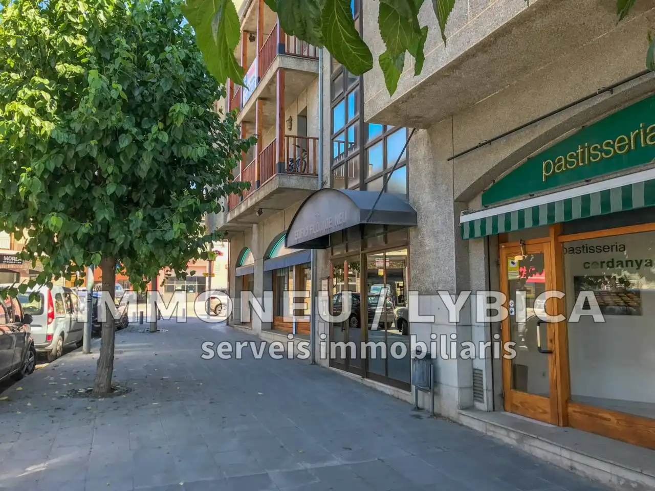 Außenansicht von Maisonette zum Verkauf in Puigcerdà mit Heizung, Parkett und Balkon