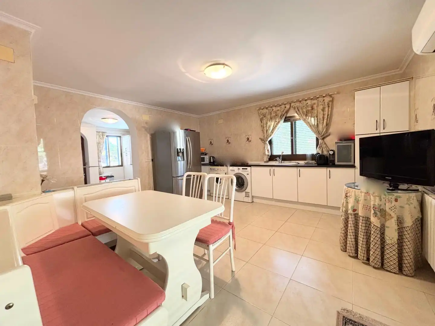 Küche von Haus oder Chalet zum Verkauf in Benidorm mit Klimaanlage, Terrasse und Schwimmbad