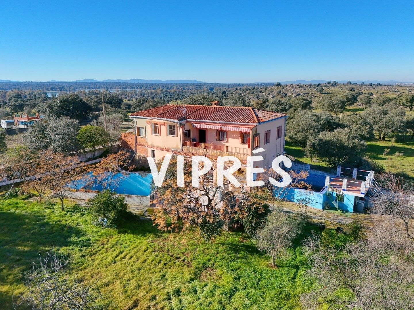 Finca rústica en venda a Valdesalor - Rincón de Ballesteros