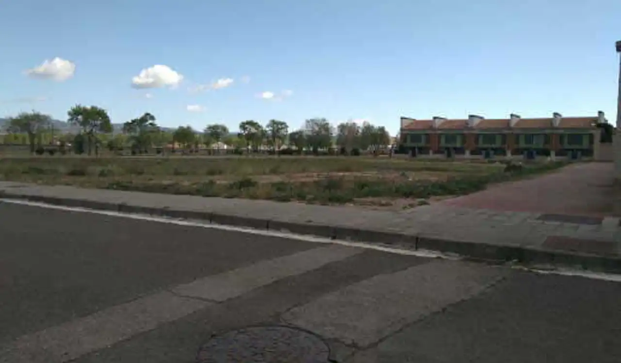 Terreny residencial en venda a Calle Clara Campoamor, imagen 2