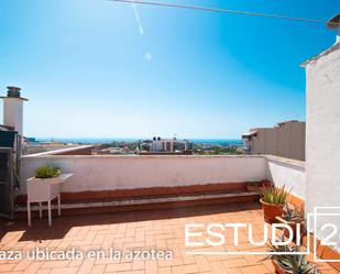 Exterior view of Flat for sale in Badalona  with Terrace and Balcony